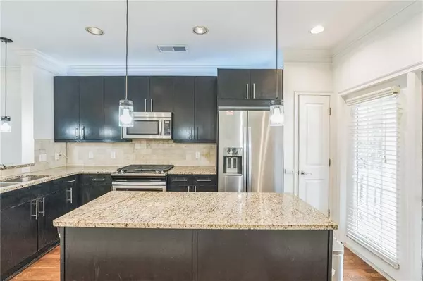 Atlanta, GA 30338,241 Perimeter WALK