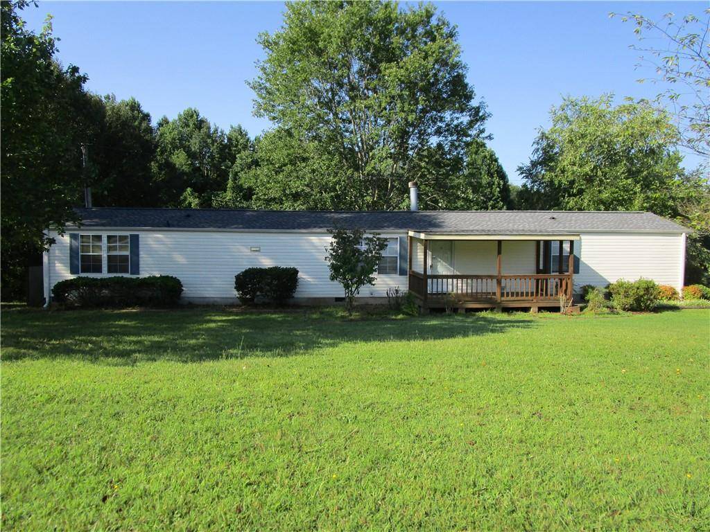 6698 Clermont HWY, Clermont, GA 30527