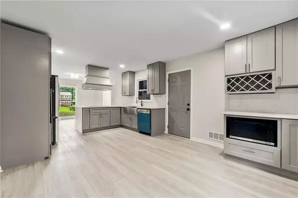 Atlanta, GA 30331,4625 Orkney LN