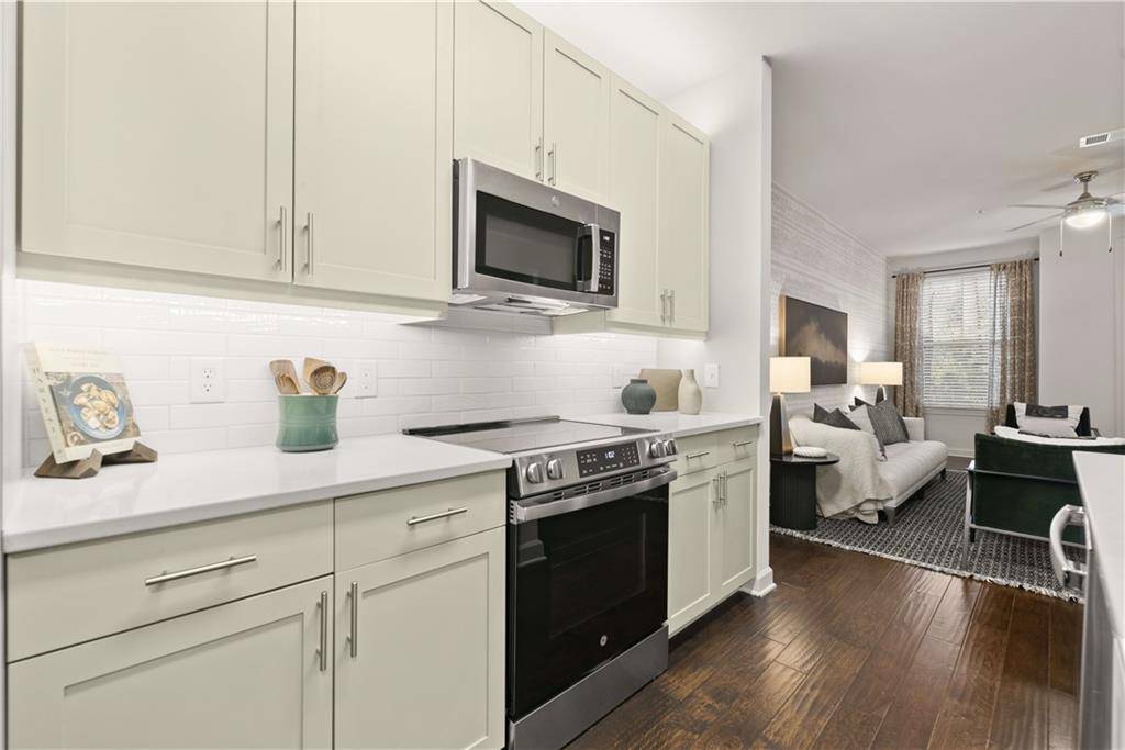 Atlanta, GA 30305,2420 Peachtree Road #1223