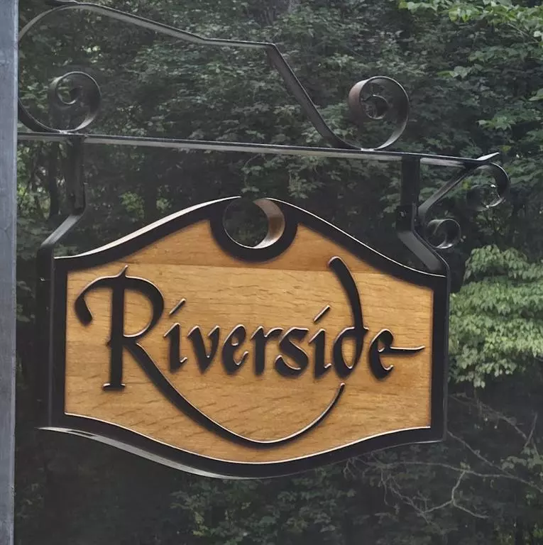 Sandy Springs, GA 30328,6227 Mountain Brook WAY