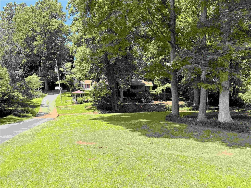 Flowery Branch, GA 30542,5040 Nichols DR