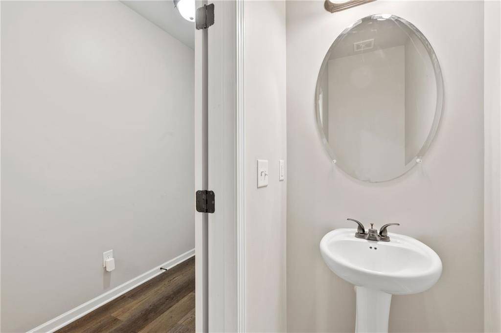 Riverdale, GA 30296,6048 Oak Bend CT