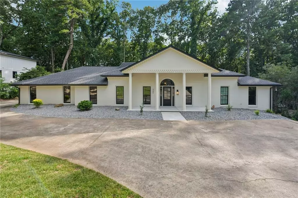 Roswell, GA 30075,980 Hickory Oak HOLW