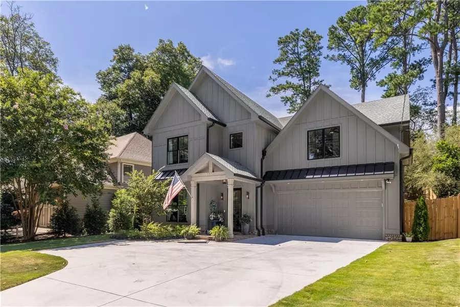 1612 Dresden DR NE, Brookhaven, GA 30319