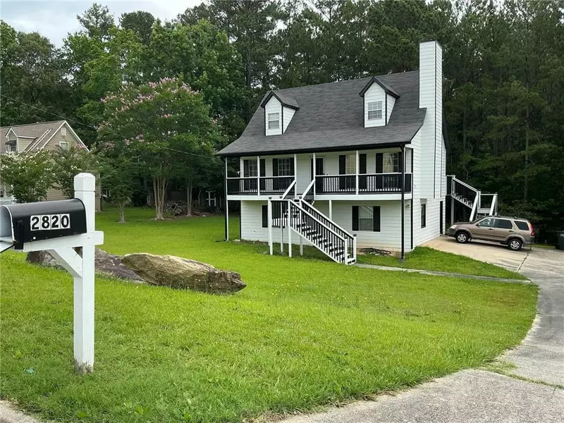 2820 Highpoint RD, Snellville, GA 30078