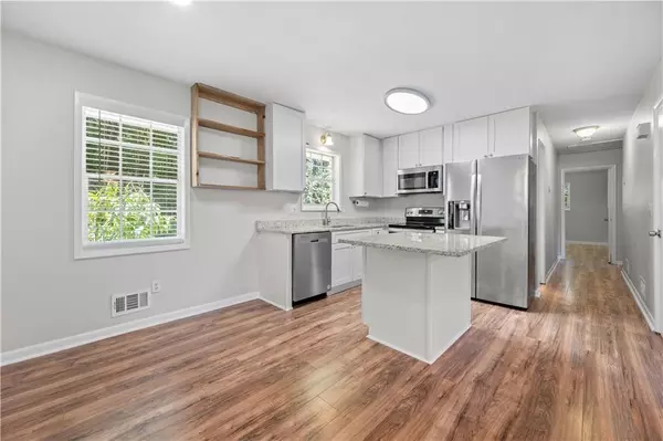 Woodstock, GA 30188,145 Timberland ST