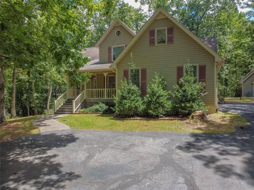 321 Conasauga DR, Cleveland, GA 30528