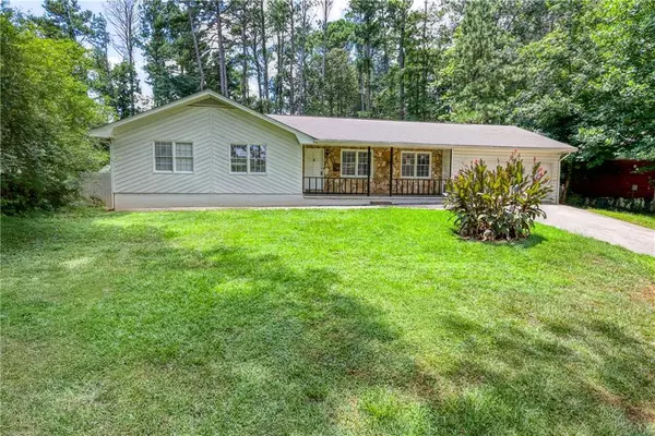 3185 Village Glen TRL, Snellville, GA 30039