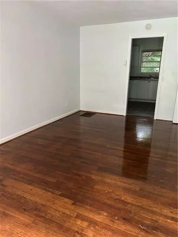 Austell, GA 30106,5585 Edith ST