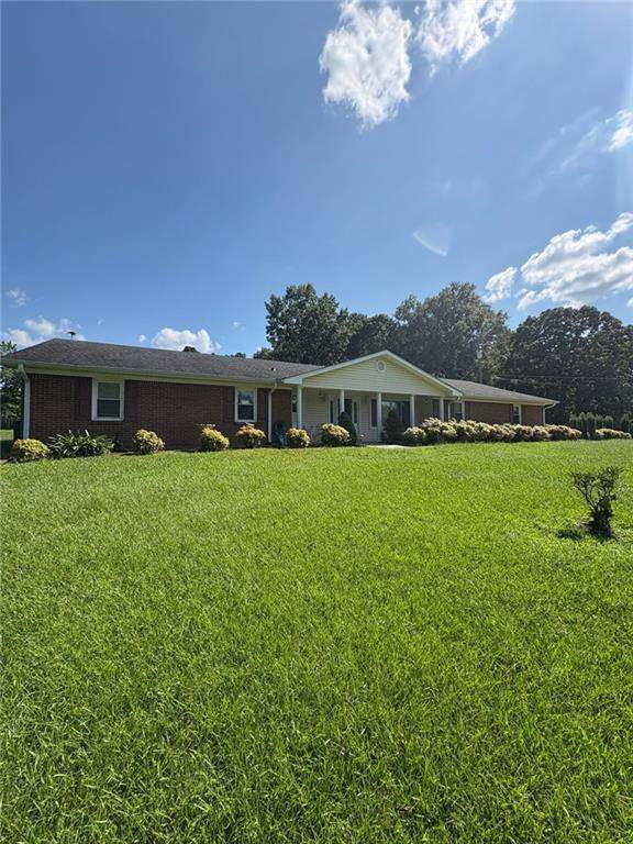 Calhoun, GA 30701,447 SE LOVEBRIDGE RD SE