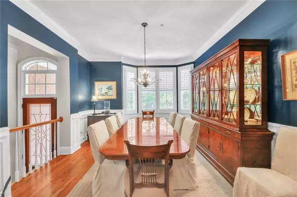 Decatur, GA 30033,1037 Emory Parc PL