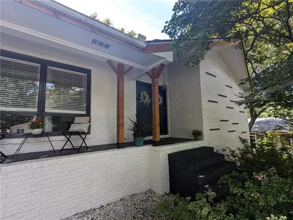 Atlanta, GA 30341,3180 Barkside Court