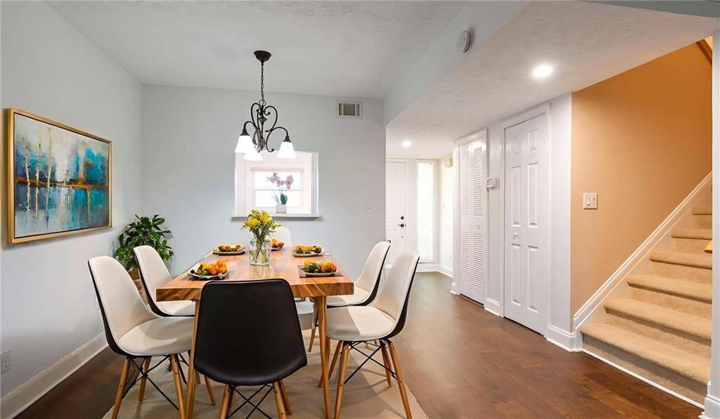 Peachtree Corners, GA 30092,3557 Splinterwood RD