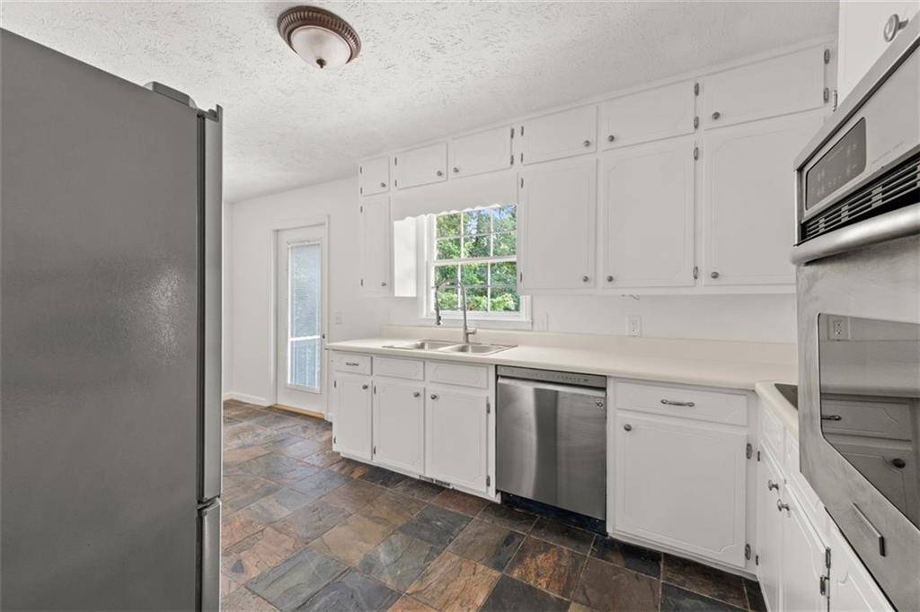 Oakwood, GA 30566,4415 Holiday Heights DR