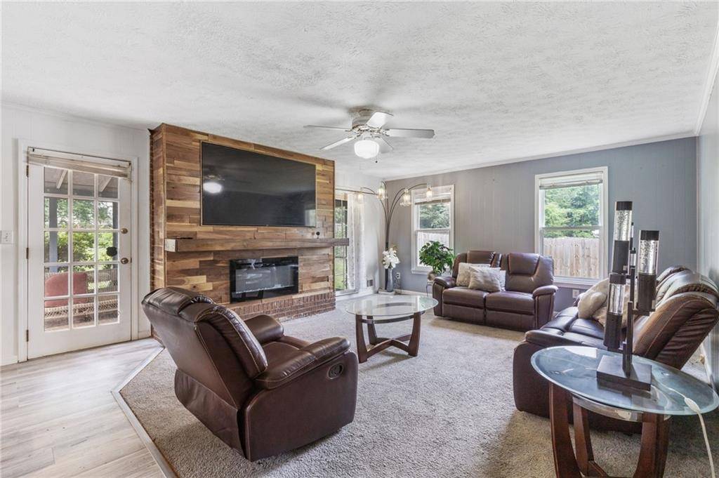 Lilburn, GA 30047,1433 Janice CT SW