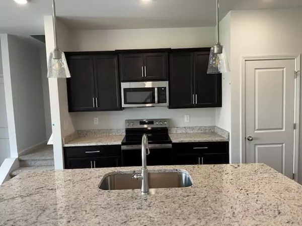 Jasper, GA 30143,328A Mountain BLVD #5