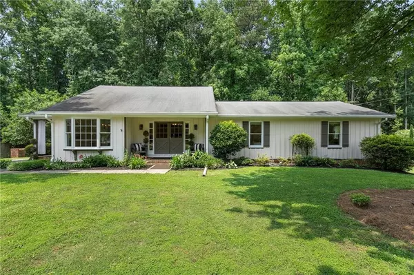 Alpharetta, GA 30009,290 Dania DR