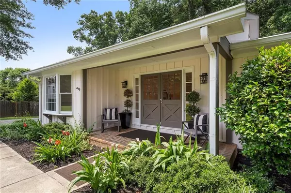 Alpharetta, GA 30009,290 Dania DR