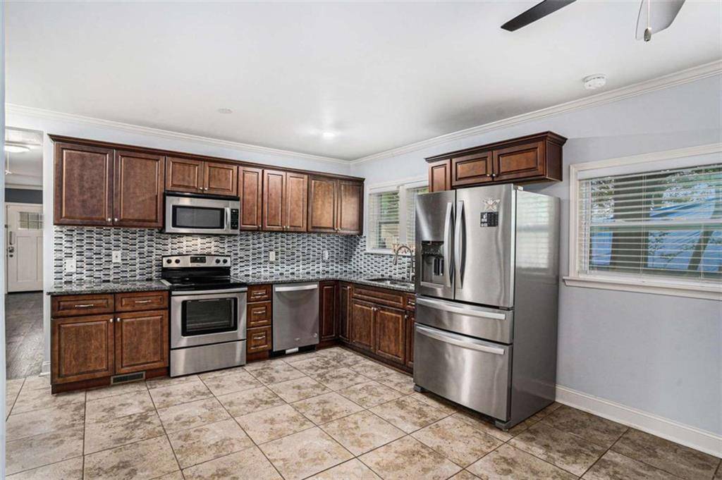 Hapeville, GA 30354,3378 Lavista