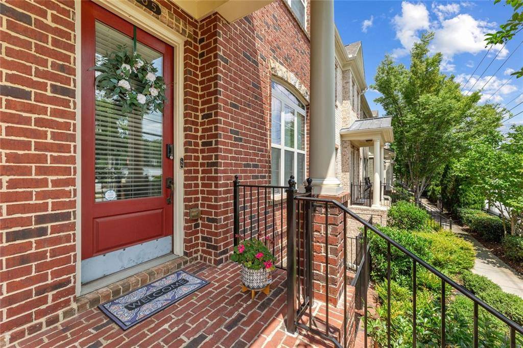 Sandy Springs, GA 30328,305 Alderwood LN