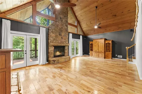 Dawsonville, GA 30534,152 Blacks Mill CT