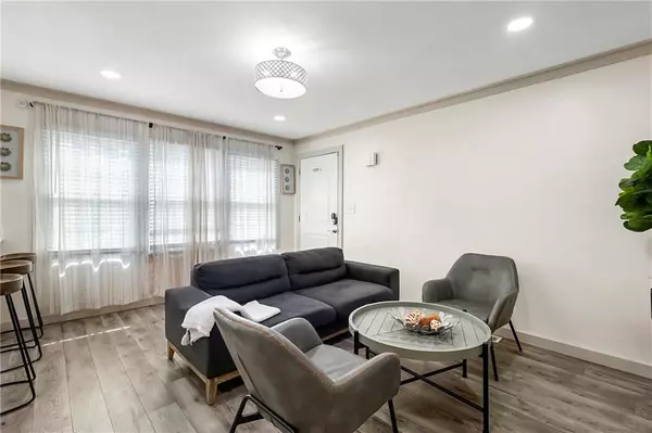 Atlanta, GA 30331,716 Amber PL NW