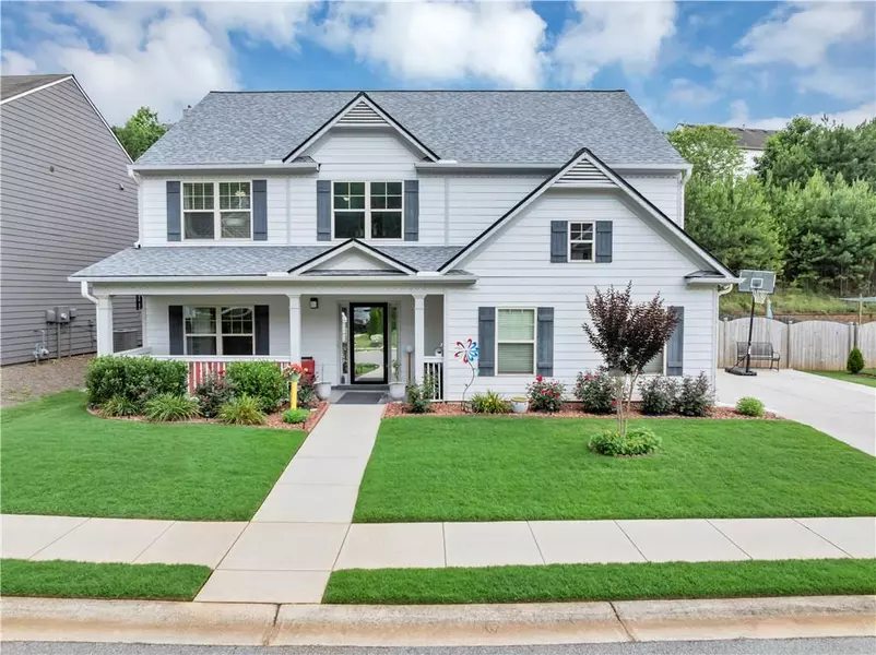 226 Creek View LN, Acworth, GA 30102