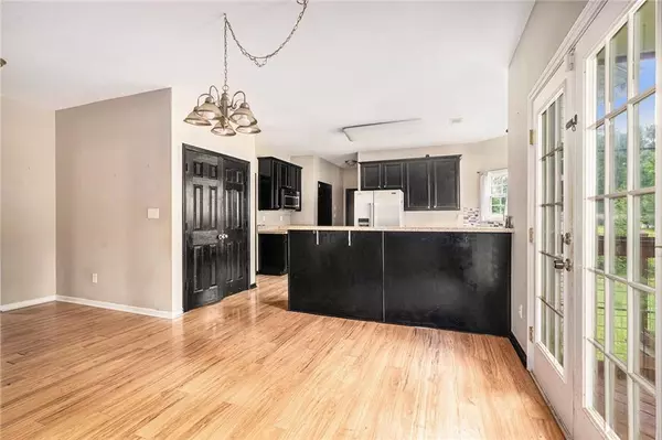 Hampton, GA 30228,284 Valley WAY