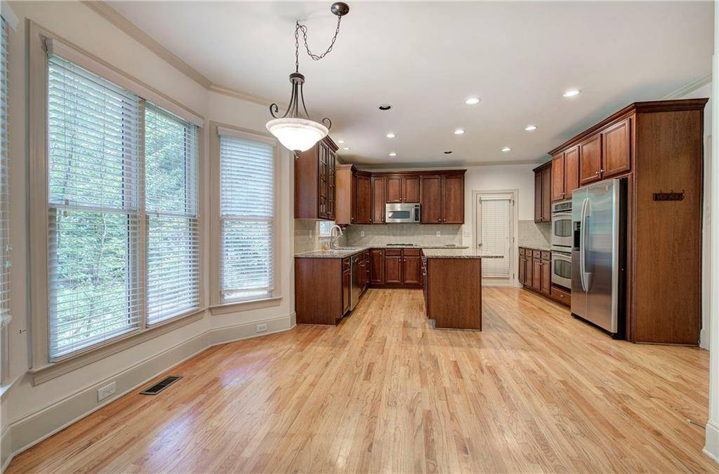 Acworth, GA 30101,2320 Starr Lake DR NW