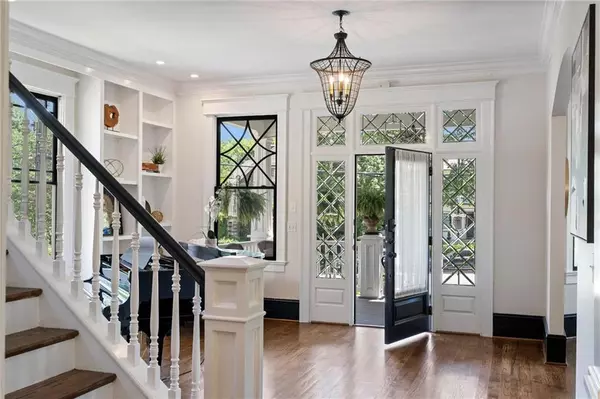 Atlanta, GA 30309,34 PEACHTREE CIR NE