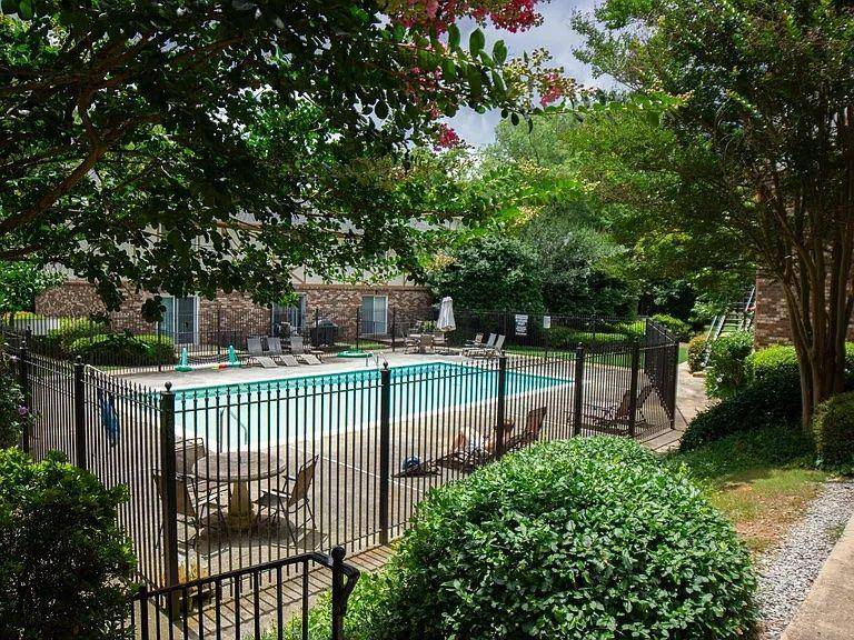 Decatur, GA 30030,1229 Church ST #F