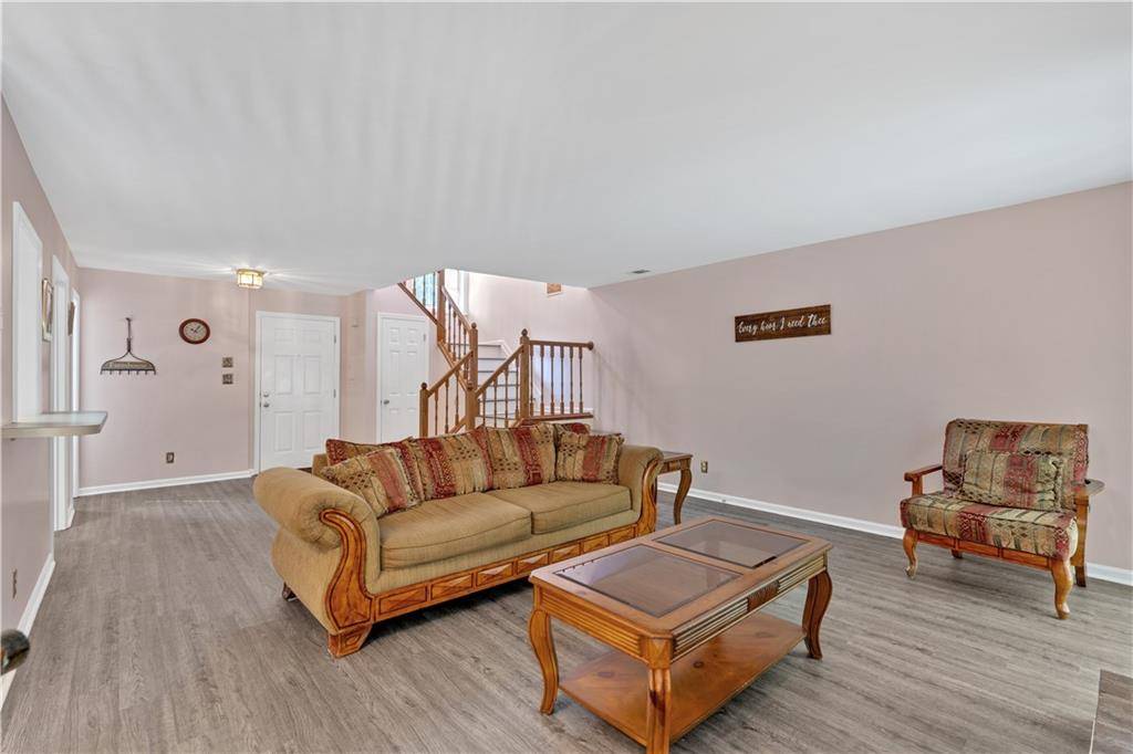 Smyrna, GA 30082,303 Bridge LN SE