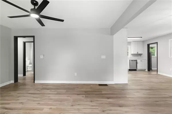 Lindale, GA 30147,407 Blackberry LN SE