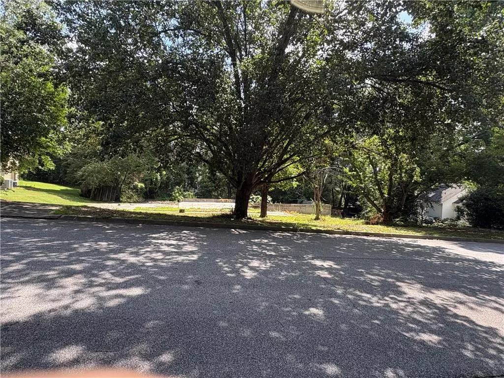Snellville, GA 30078,1874 Emerson Lake circle
