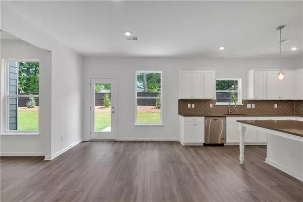 Mableton, GA 30126,377 Waterbluff DR