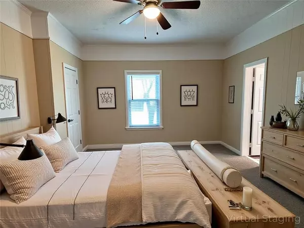 Porterdale, GA 30014,34 IVY ST