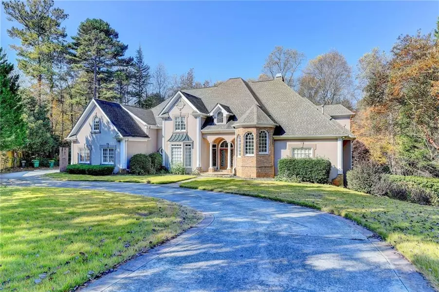 3871 River Mansion DR, Peachtree Corners, GA 30096
