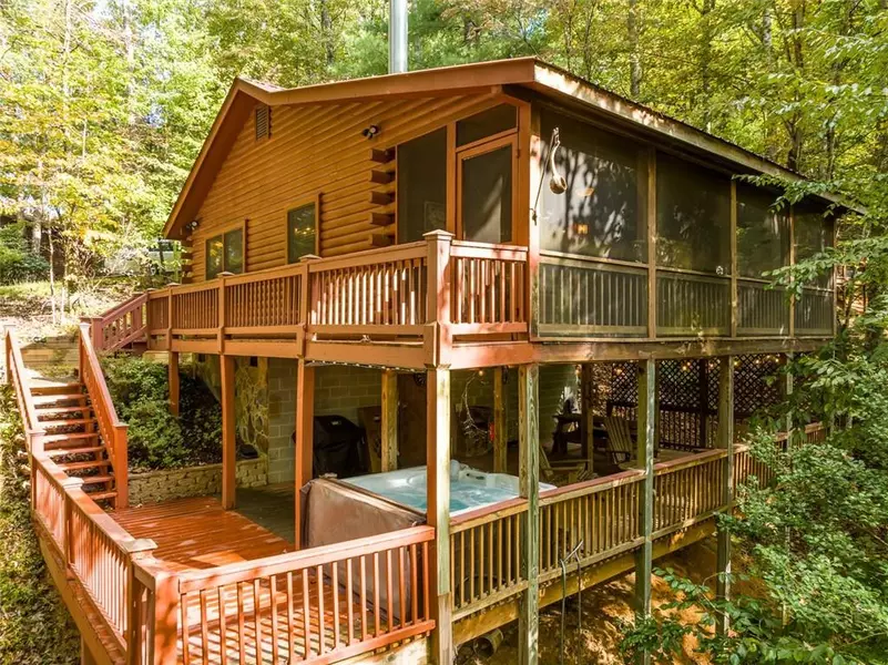 489 ARROWHEAD PASS, Blue Ridge, GA 30513
