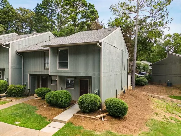 Peachtree Corners, GA 30092,6170 Woodland RD
