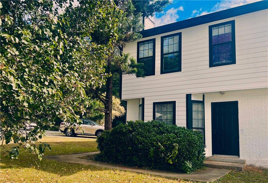 105 Woodberry CT, Woodstock, GA 30188