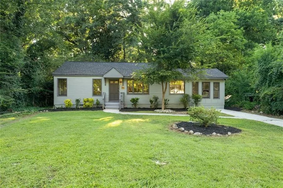 561 SCOTT CIR, Decatur, GA 30033