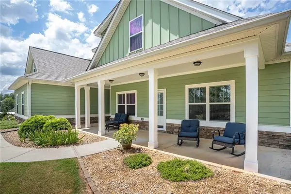 Gillsville, GA 30543,2218 Carson Segars RD