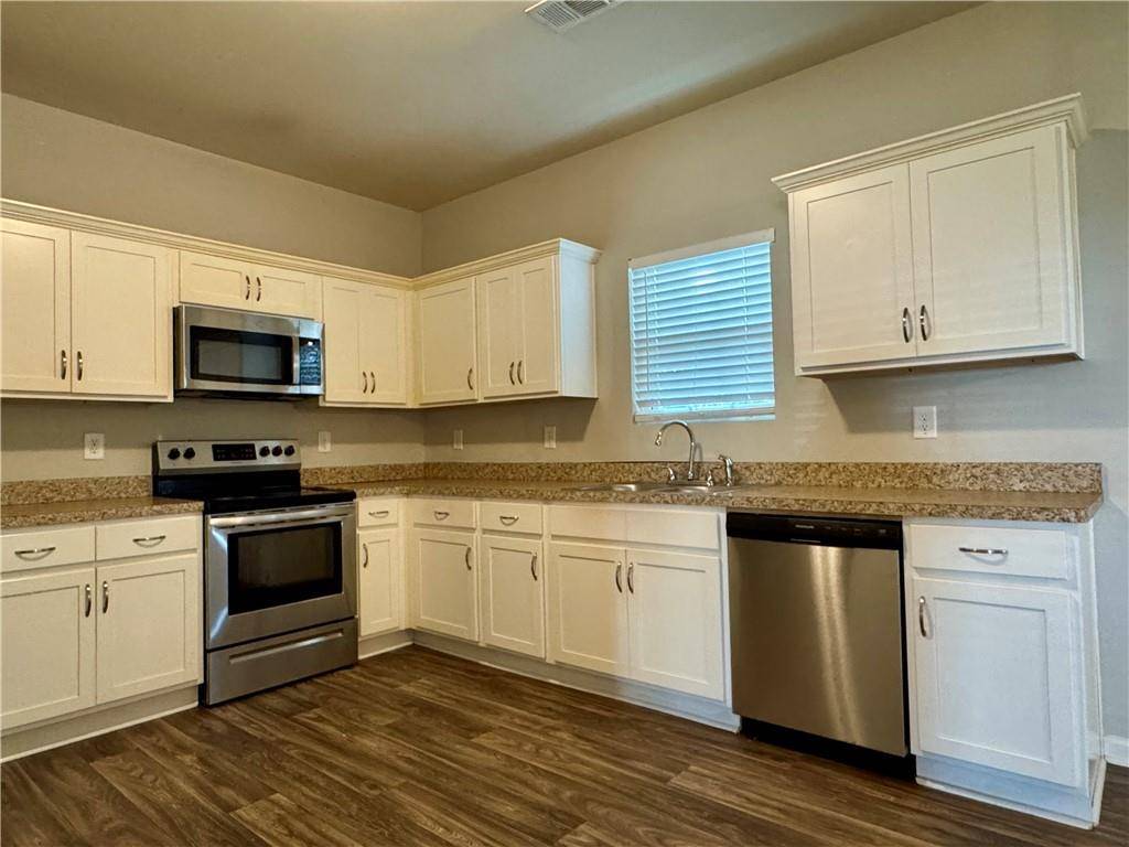 Palmetto, GA 30268,667 Carlton Pointe DR