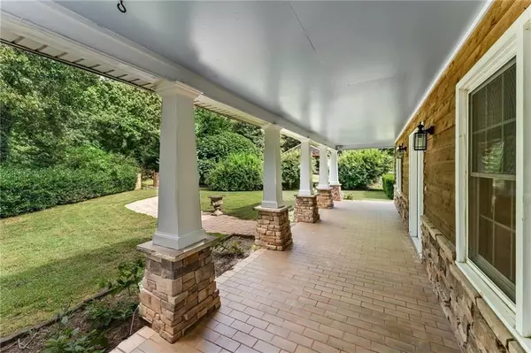 Mableton, GA 30126,5041 Waterford DR SW