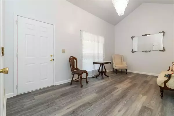 Atlanta, GA 30337,3488 Carriage WAY