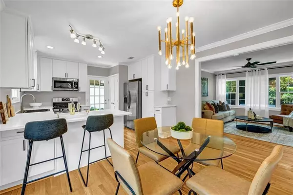 Atlanta, GA 30324,1008 LINDRIDGE DR NE