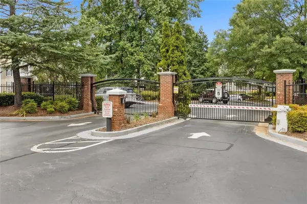 Atlanta, GA 30339,1250 Parkwood CIR SE #3204