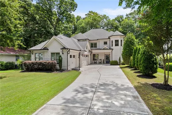 2601 Stoland DR NE, Brookhaven, GA 30319