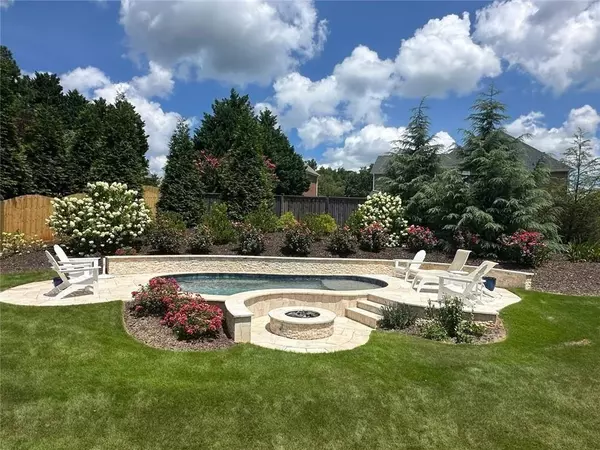 Roswell, GA 30075,285 Wilde Green DR